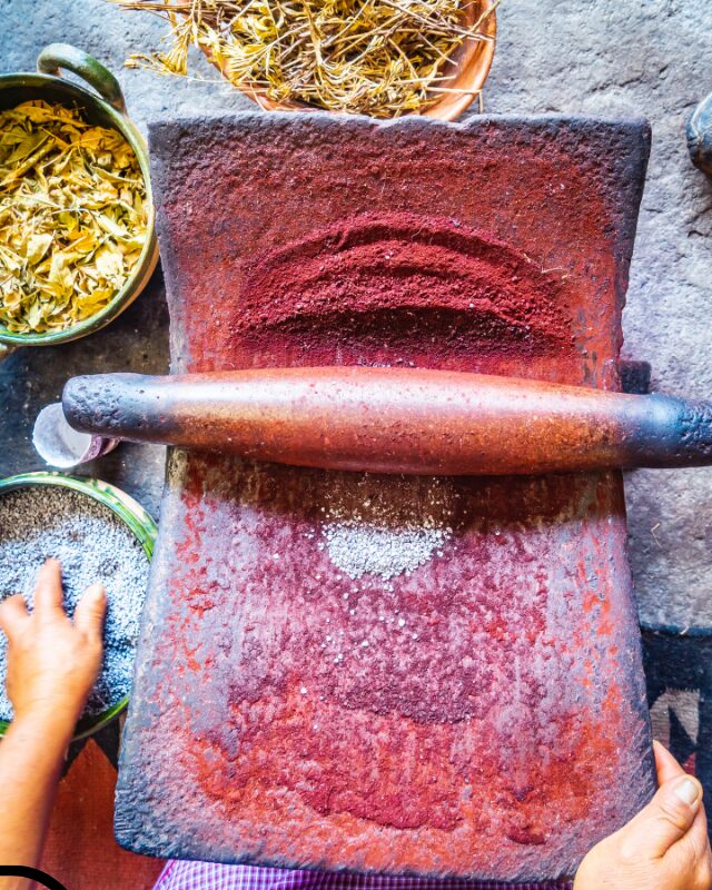 Cochineal pigment — grana